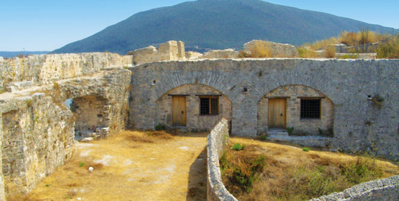 Agia Mavra fort  - Things To Do | Simpson Travel