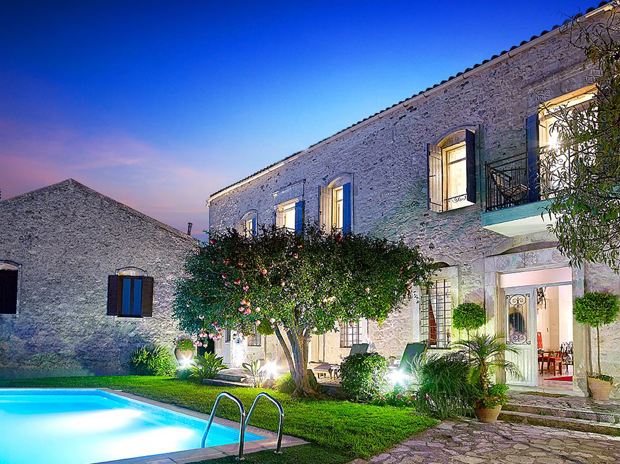 Romantic Hotels for Two Romantic Hotels for Two