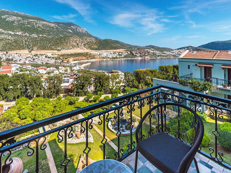 simpson travel kalkan regency