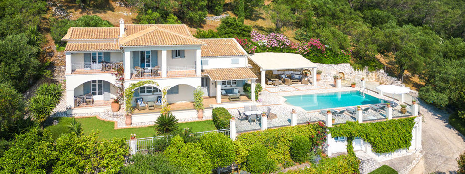 Large villas in Greece | Simpson Travel